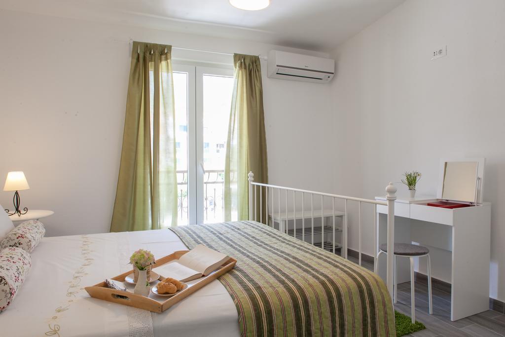 Apartment Luka Makarska Ngoại thất bức ảnh